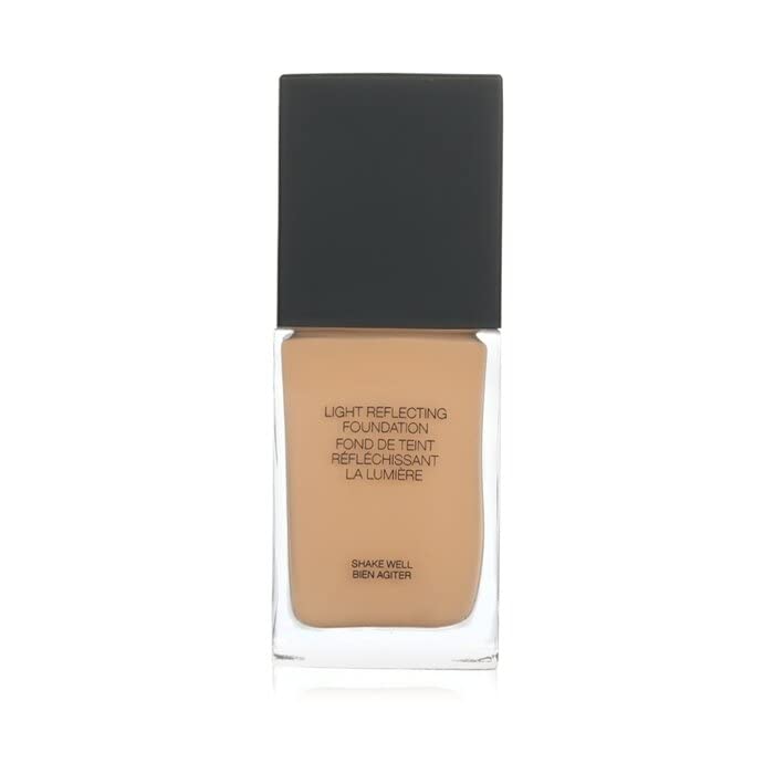 NARS Fond de Teint Réfléchissant L3.5 Salzburg – fini lumineux et texture lisse.