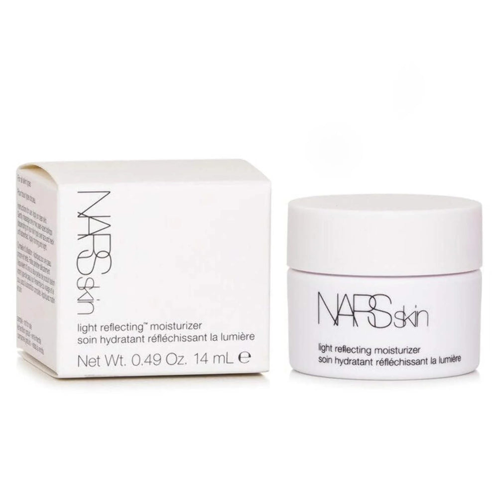 NARS Hydratant Réfléchissant à la Lumière protège contre lumière bleue et pollution, peau plus saine.
