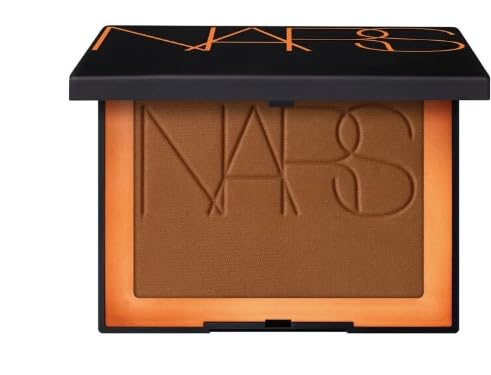 Poudre bronzante NARS Laguna sans talc, définition naturelle et éclat durable.