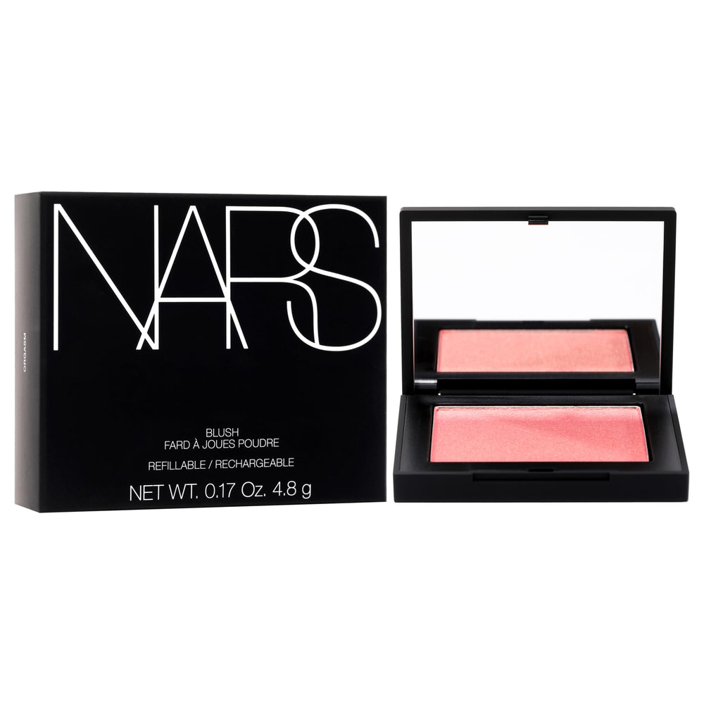 Texture micronisée de NARS Orgasm pour une application douce et soyeuse.