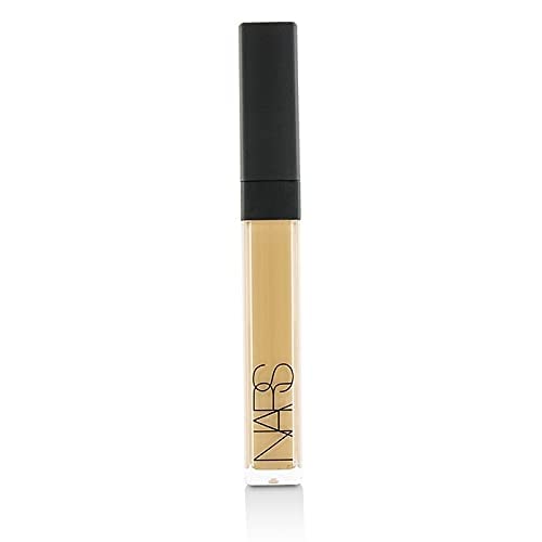 Fini lumineux et naturel du concealer NARS pour un teint homogène