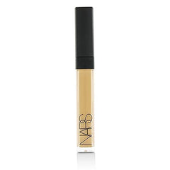 Fini lumineux et naturel du concealer NARS pour un teint homogène