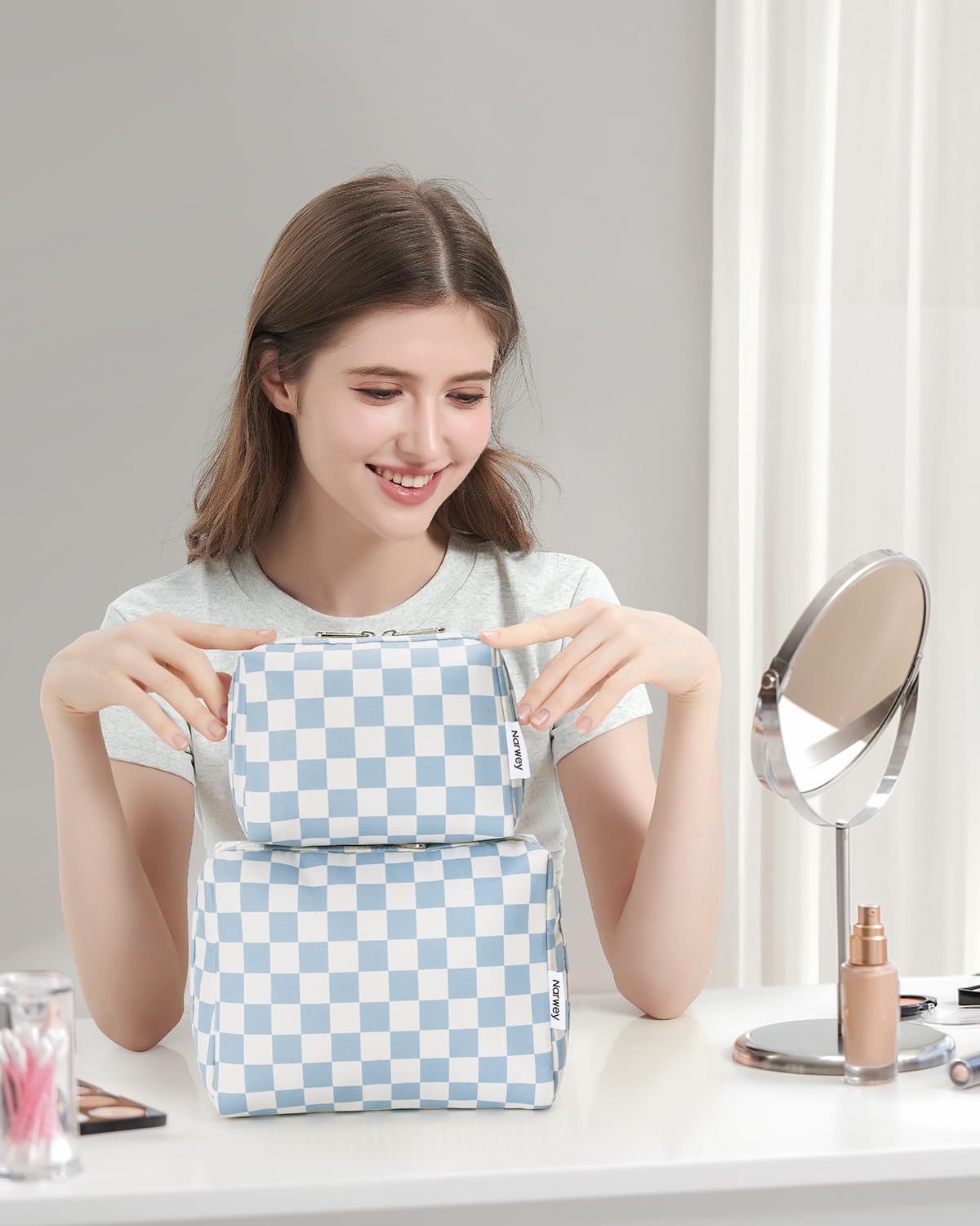 Narwey sac maquillage carreaux bleu ciel grande capacite pour plusieurs produits