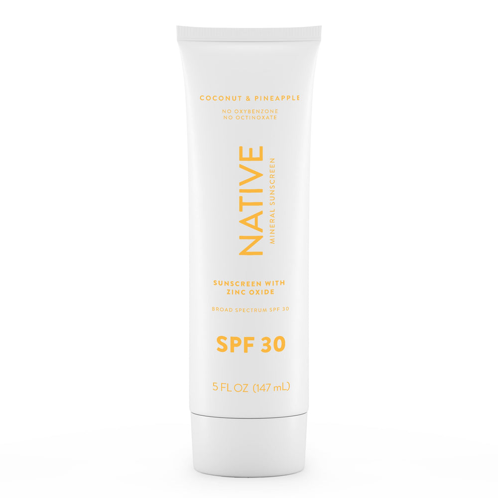 Native Écran solaire FPS30, tube compacte pour une protection durable au quotidien.