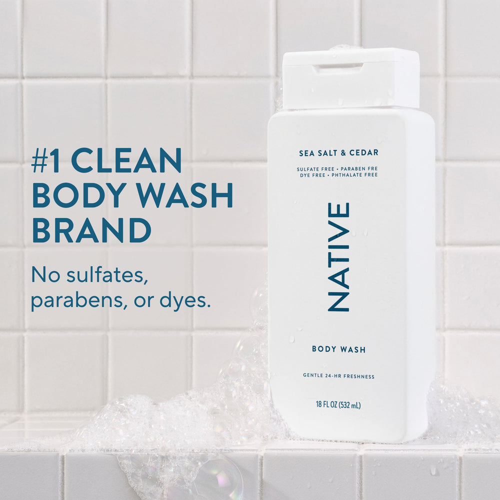 Texture mousse douce du gel douche Native pour un lavage agréable