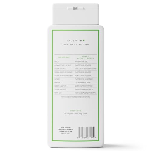 Rituel quotidien de soin avec Native Gel Douche, pratique et efficace.