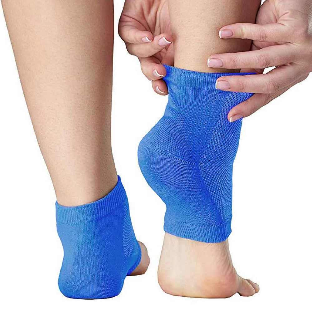 NatraCure manchon talon respirant bleu royal prêt pour usage quotidien.