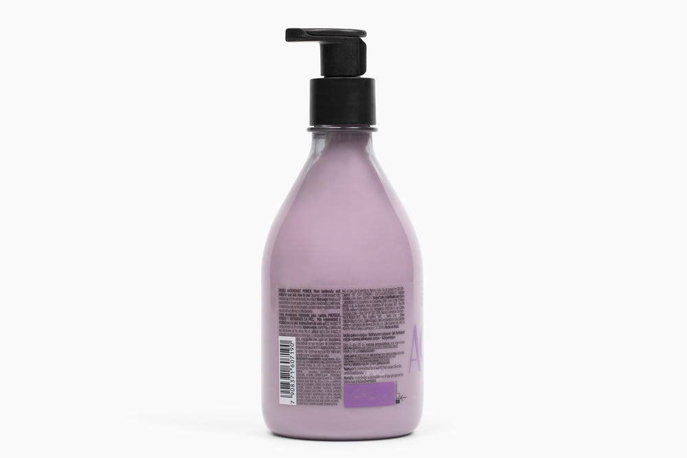 Natura Lait Açaí – texture absorbée rapidement, peau satinée.