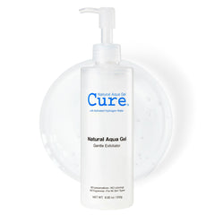 Texture gel doux NATURAL AQUA GEL CURE prête à exfolier le visage