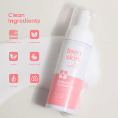 Natural Outcome nettoyant visage, extrait thé vert pour purificateur doux.