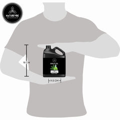 Naturevibe Botanicals Amla Oil couleur or et aspect précieux