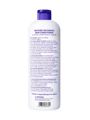 Naturie Hatomugi Skin Conditioner en action sur la peau, hydratation légère