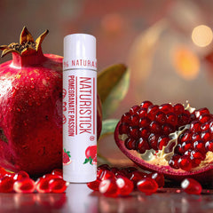 Naturistick baume lèvres application lisse et hydratante pour les lèvres.