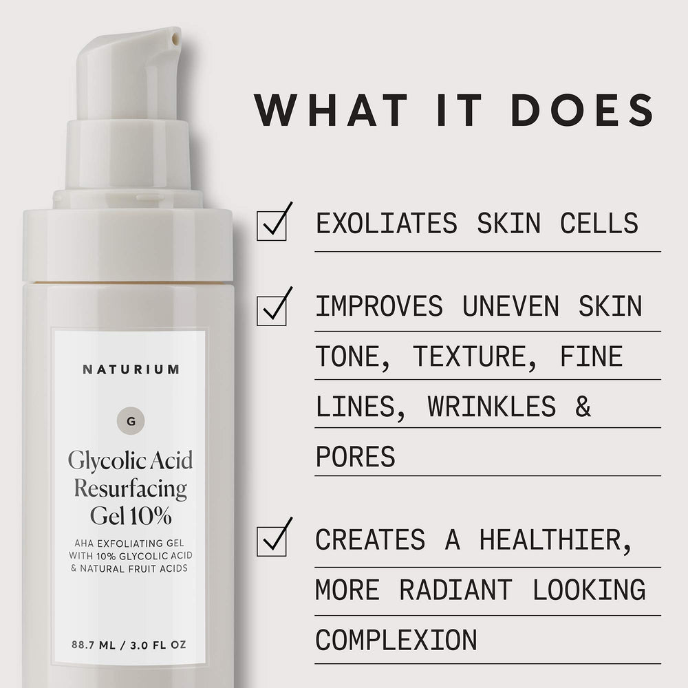 Texture gel exfoliant de Naturium – application sur visage.