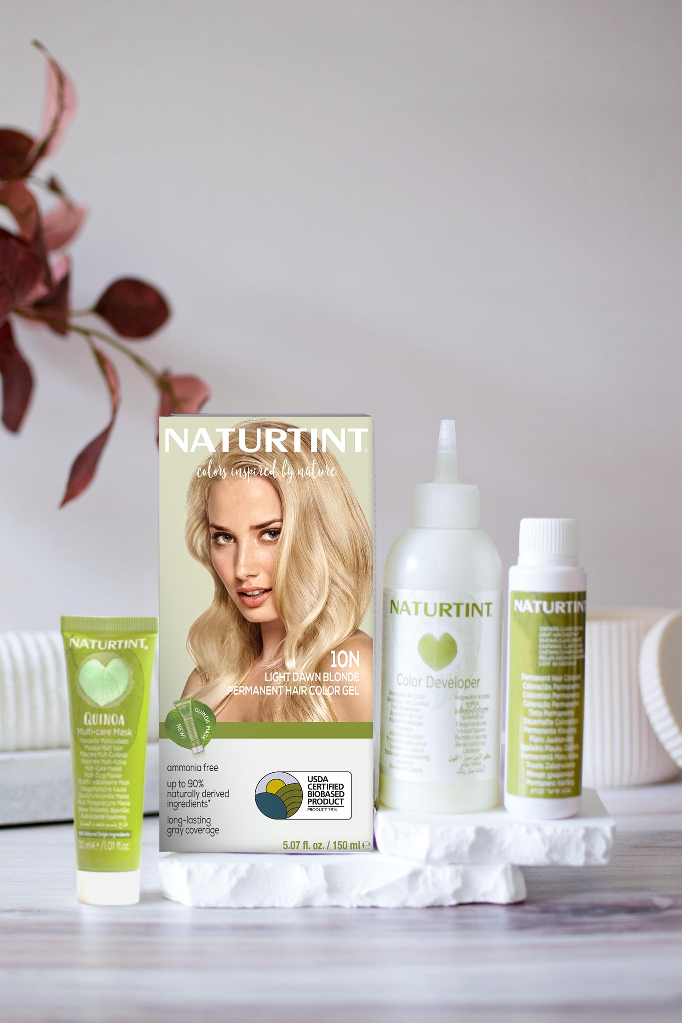 Naturtint 10N Cheveux nourris avec ingredients vegetaux et soin colorant