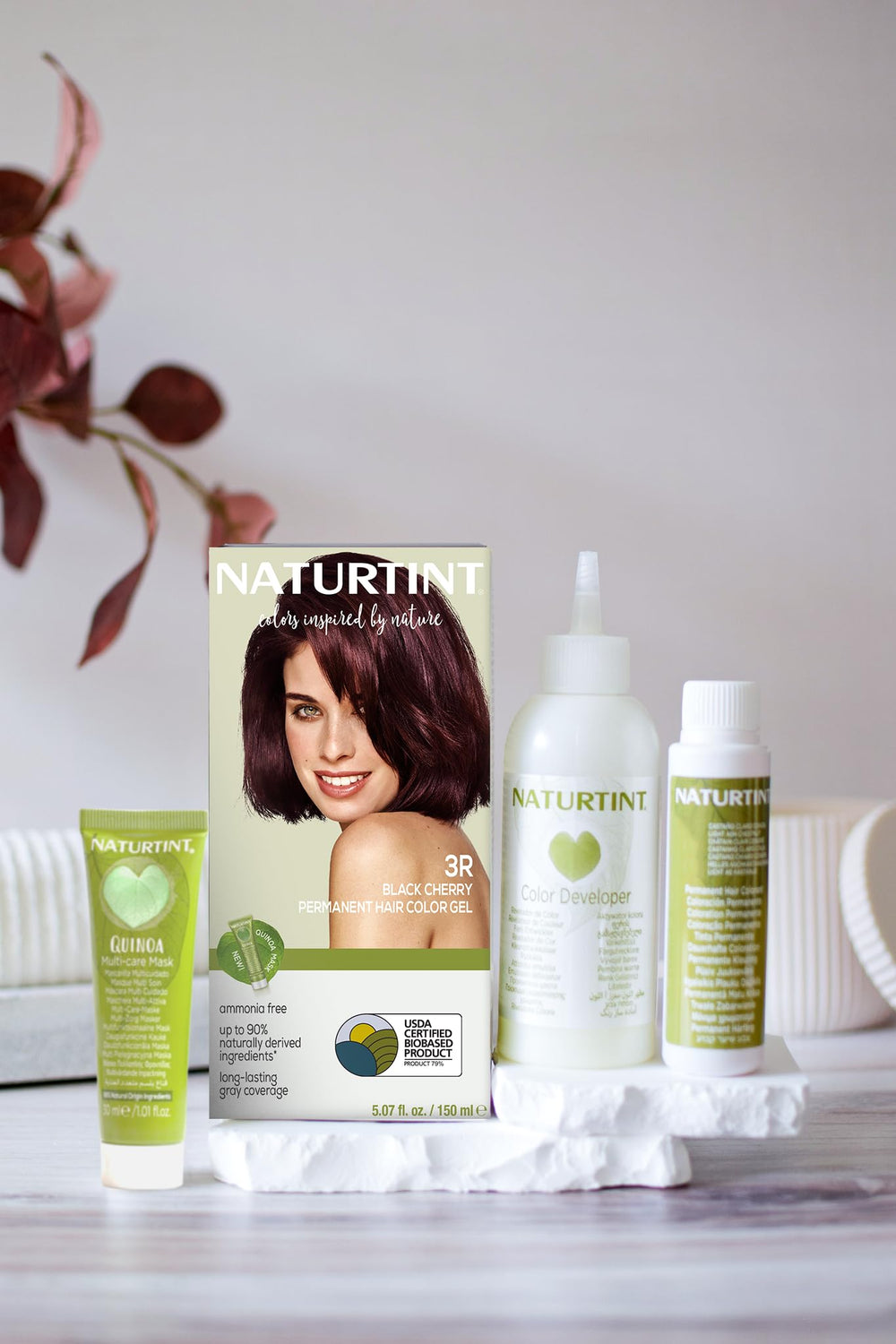 Application maison avec Naturtint 3R Cerise Noire, procédure simple et propre.