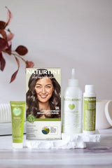 Naturtint 5N ingrédients végétaux: formule sans ammoniaque respectant les cheveux.
