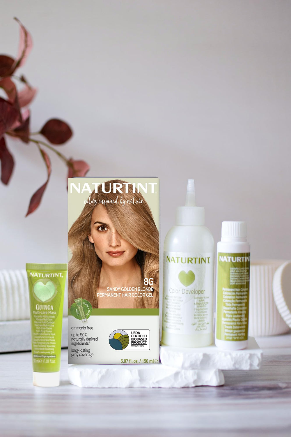 Naturtint 8G Sandy Golden Blonde application-cheveux avec outils faciles.