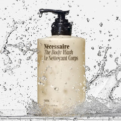 Nécessaire Santal, ingrédients minéraux apportant une sensation nettoyante douce.
