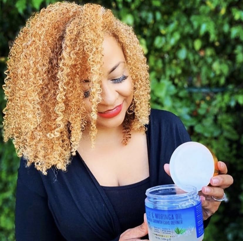 Nefertiti's Secrets – Hydratation longue durée pour cheveux bouclés et épais.