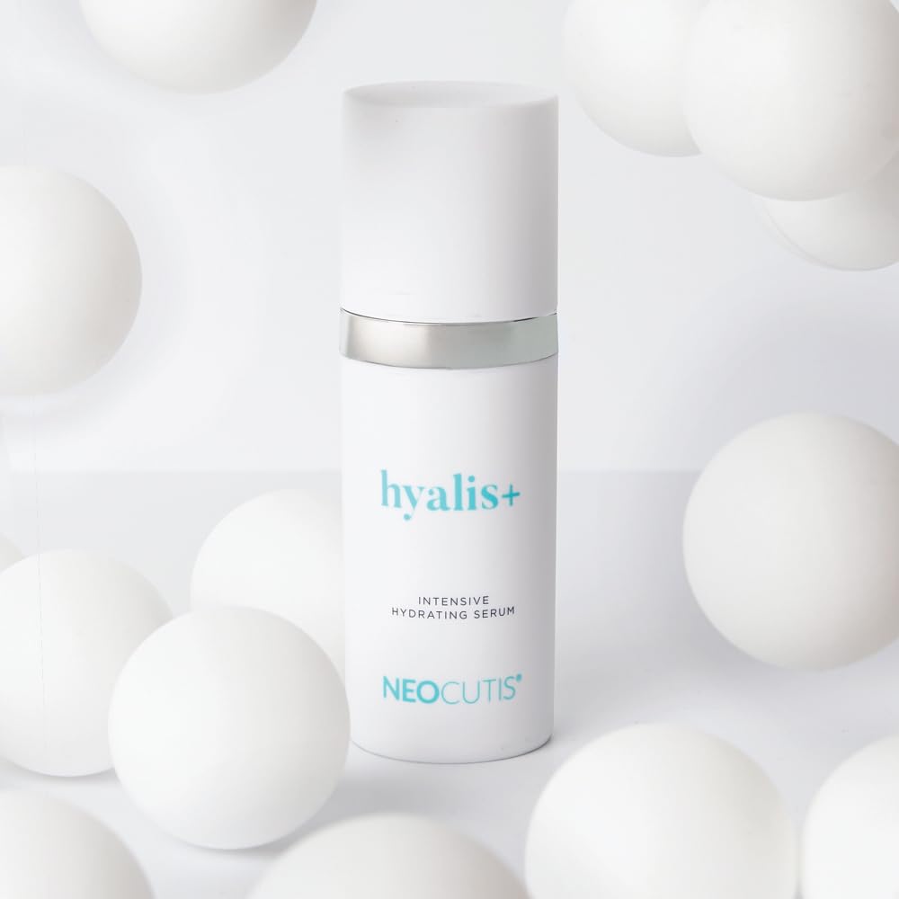 Texture-serum NEOCUTIS Hyalis+ visible et fluide lors de l’application