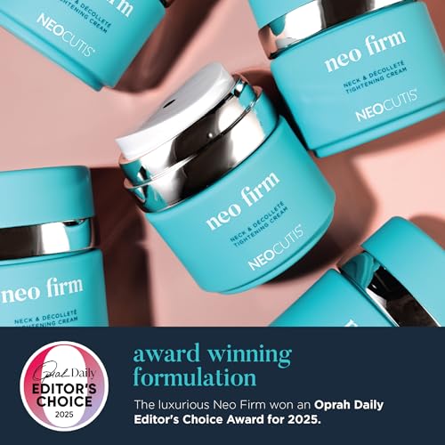 NEOCUTIS Neo Firm: application douce sur le cou et décolleté.