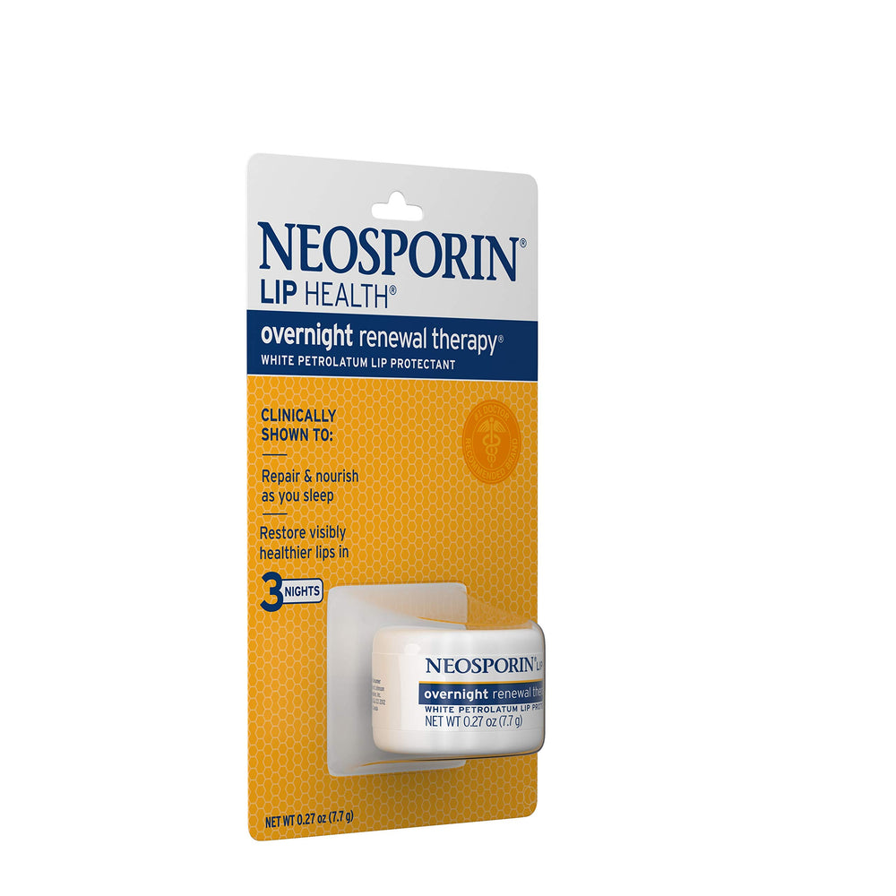 Avant et après: lèvres visiblement plus saines avec Neosporin Lip Health.