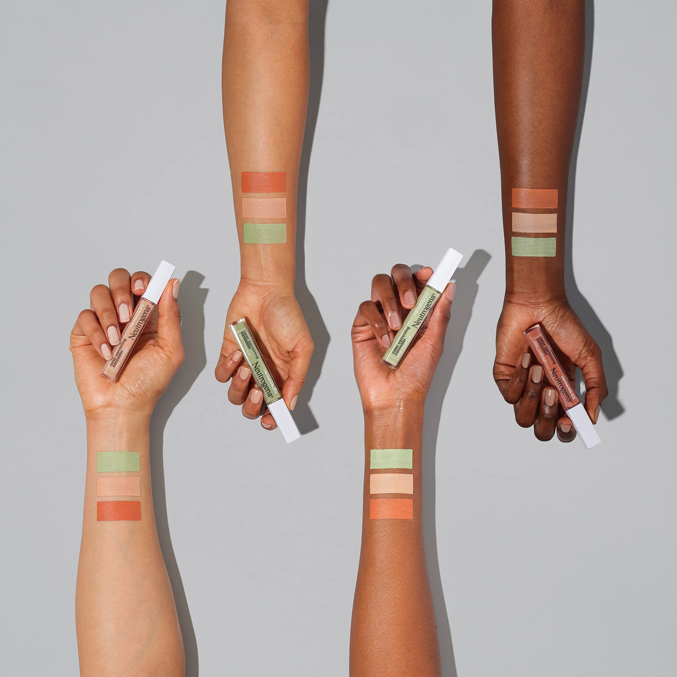 Neutrogena Clear Coverage, teinte pêche profonde, application fluide et légère pour une couvrance modulable.