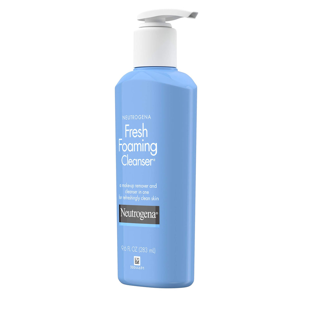 Neutrogena Fresh Foaming — sans huile assure douceur et fraîcheur sans résidu gras.
