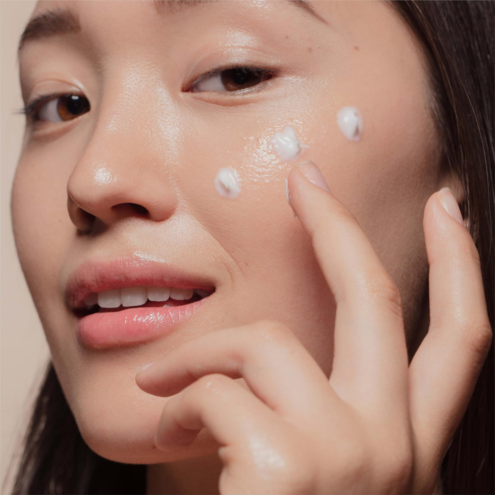 Neutrogena, extrait de pamplemousse dans la formule, sensation rafraîchissante.