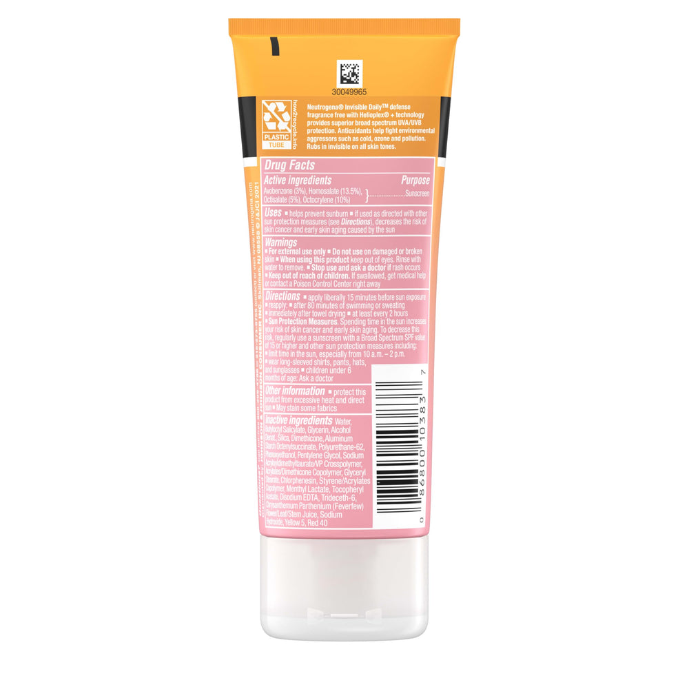 Neutrogena Invisible Daily Defense, idéal pour randonnée et jardinage sous le soleil.