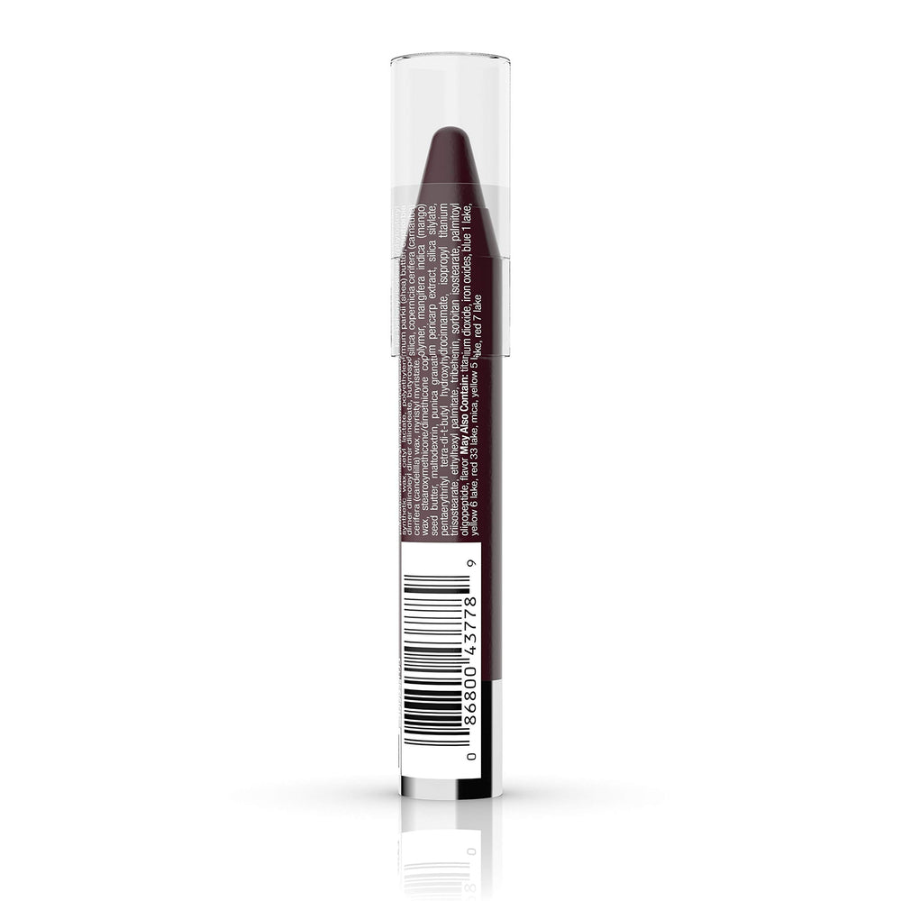 Échantillon couleur prune profond sur lèvres pour un rendu naturel.
