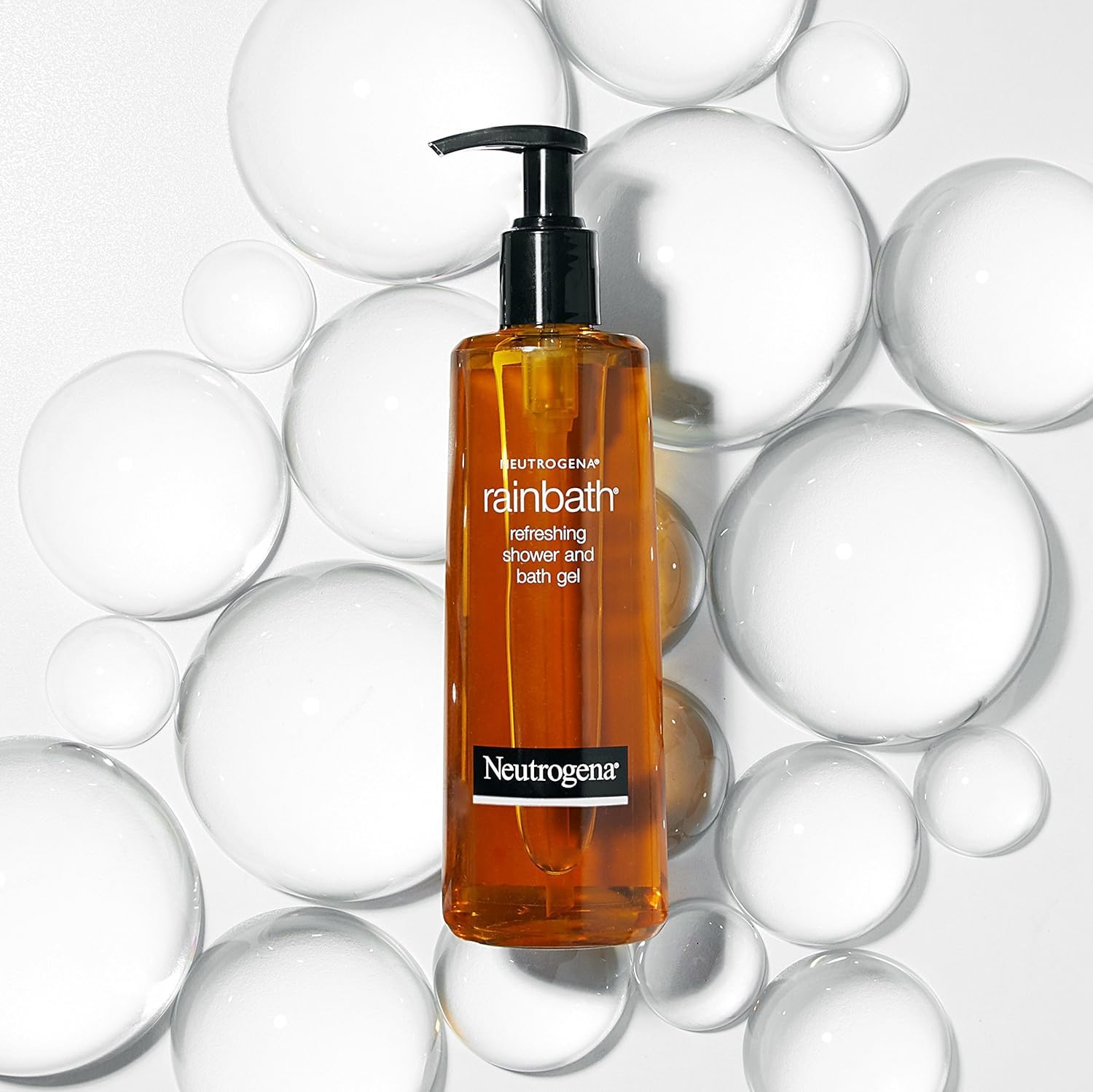 Neutrogena Rainbath Gel Original hands applying gel into rich lather