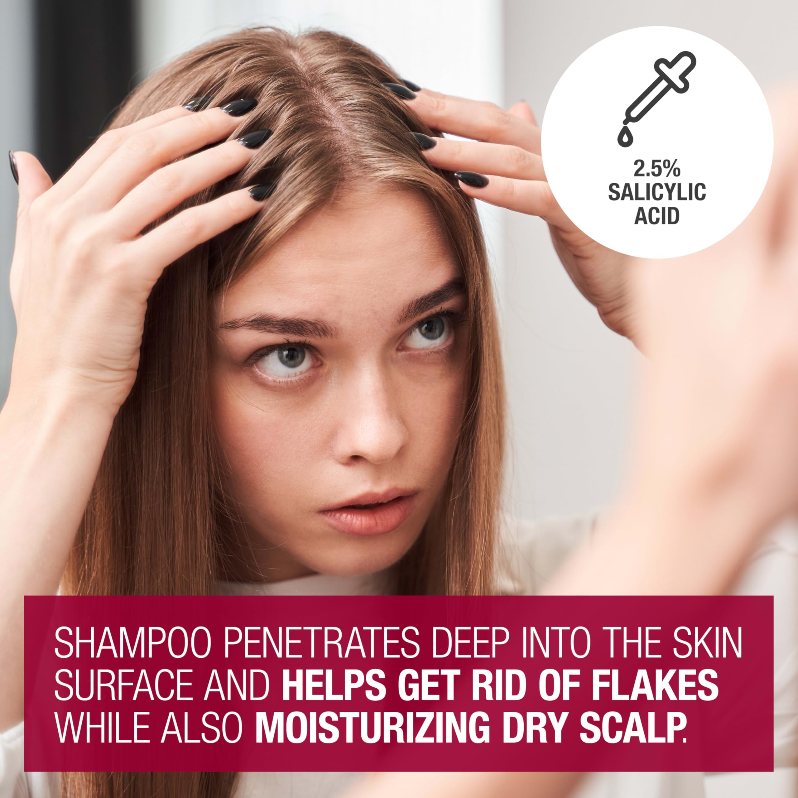 Neutrogena Shampoing anti-pelliculaire, mousse crèmeuse visible, nettoyage en douceur du cuir chevelu.