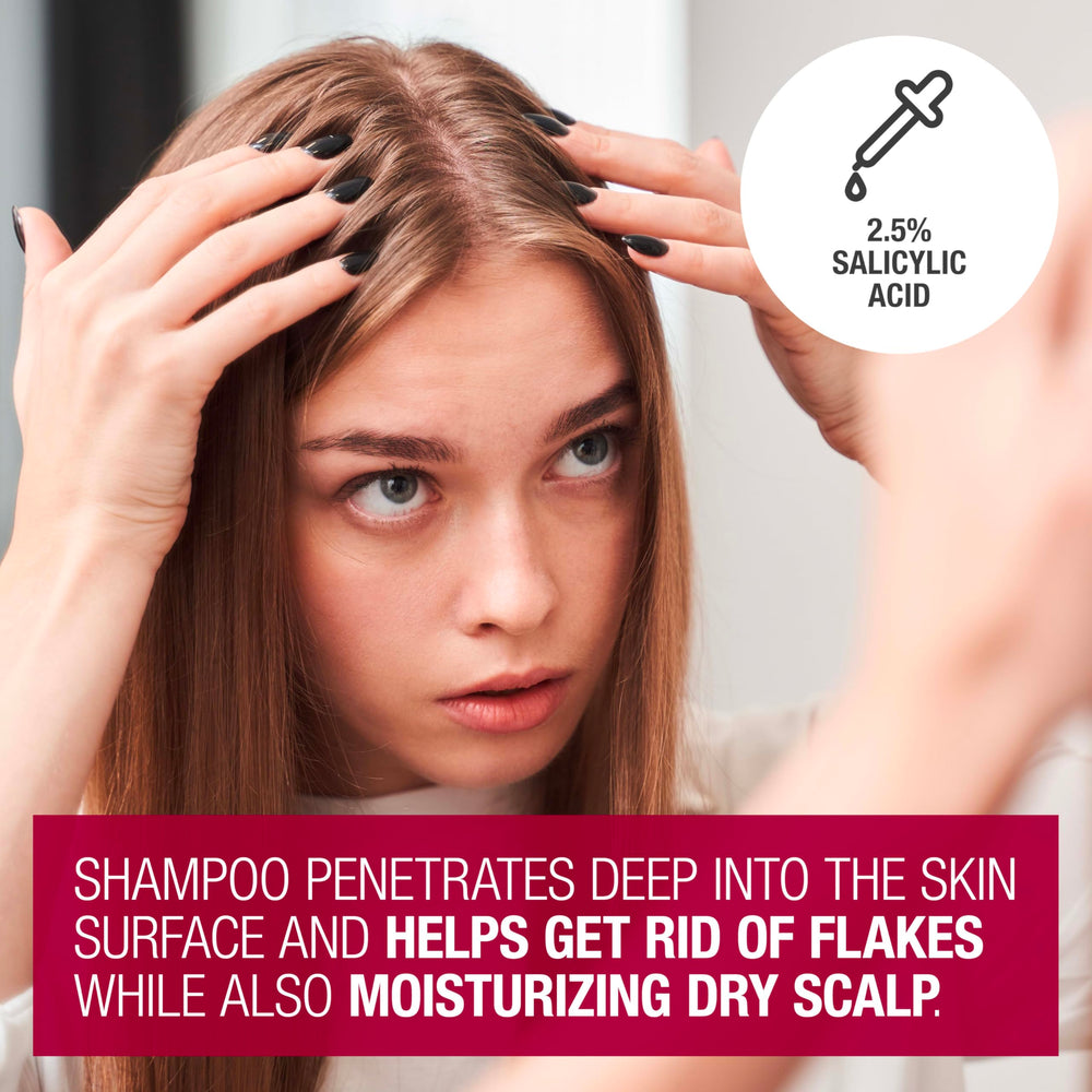 Neutrogena Shampoing anti-pelliculaire, mousse crèmeuse visible, nettoyage en douceur du cuir chevelu.