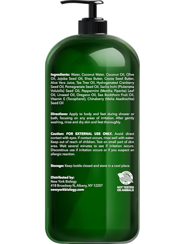 Texture mousseuse riche de la douche New York Biology pour une peau douce.