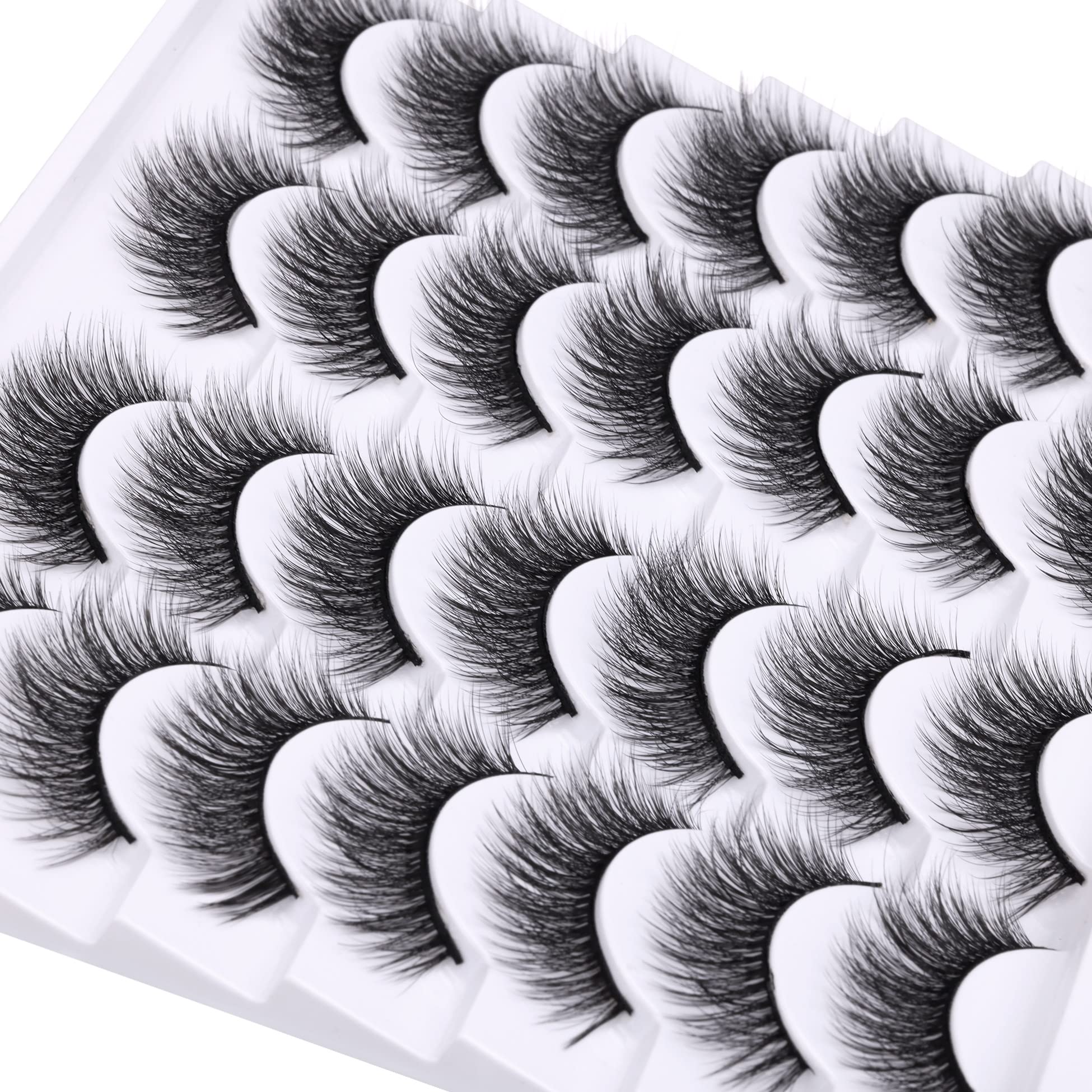 Newcally Cils 14 paires incluses, choix polyvalent pour différents rendus.