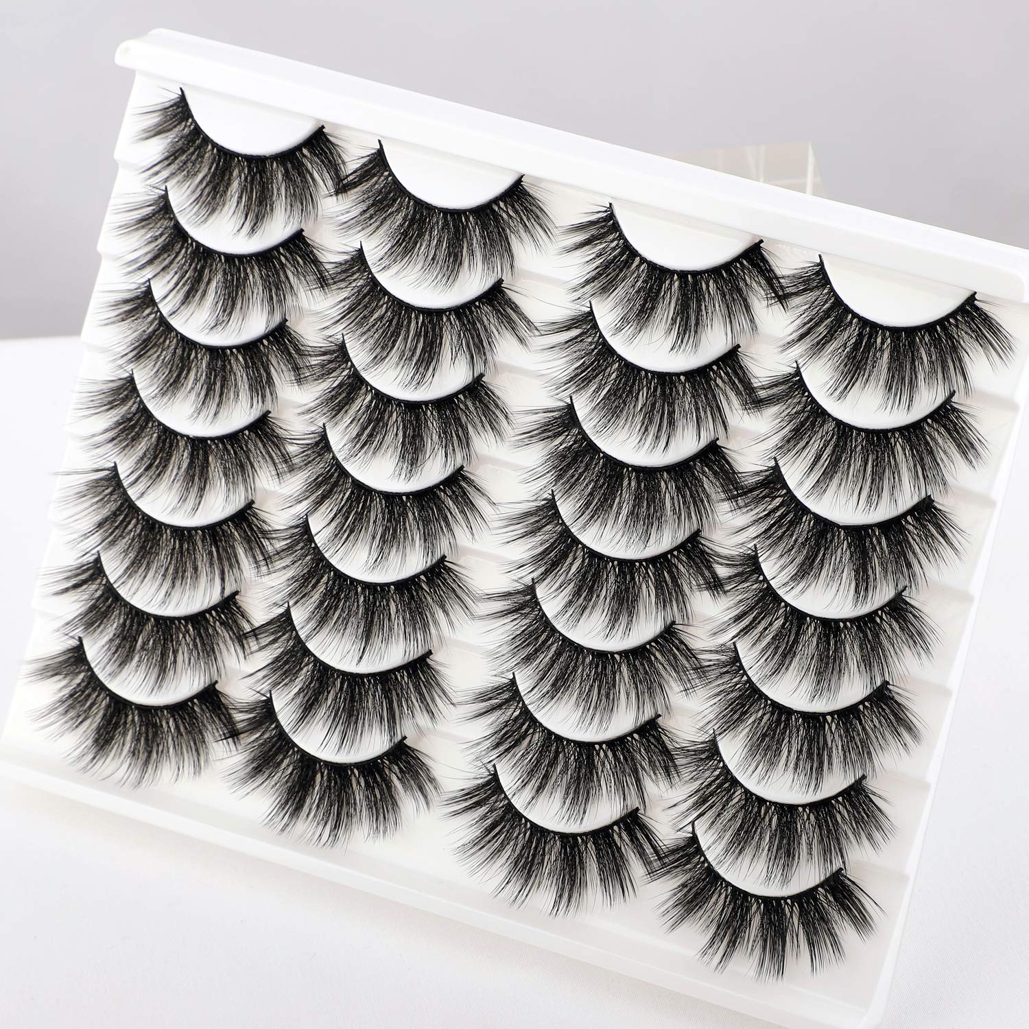 Newcally faux cils 20 mm – bande en coton souple pour un port confortable.