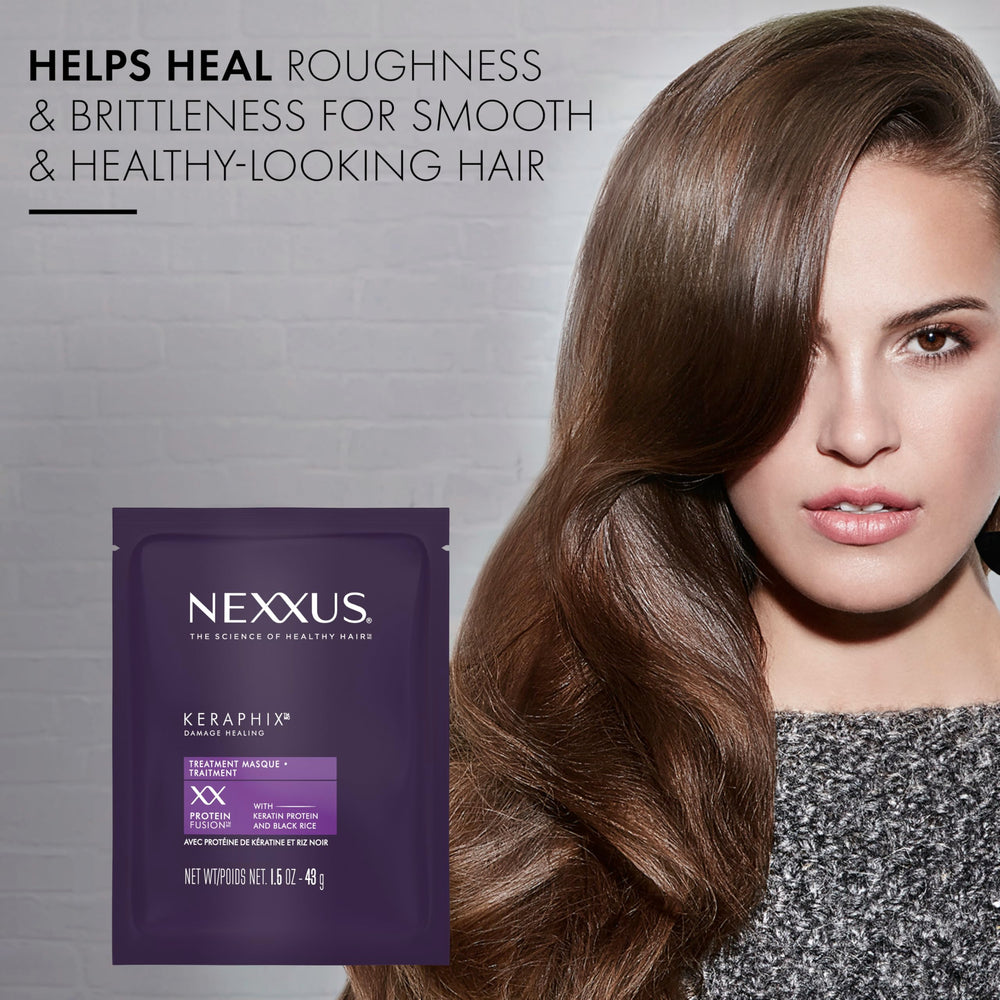 Nexxus Keraphix Masque cheveux plus alignés et lisses après utilisation.