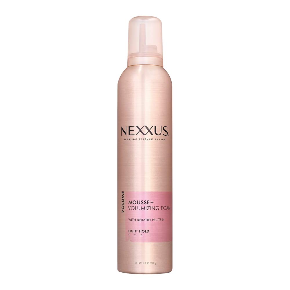 Nexxus Mousse Plus : bouteille volumisante prête à booster le volume des cheveux