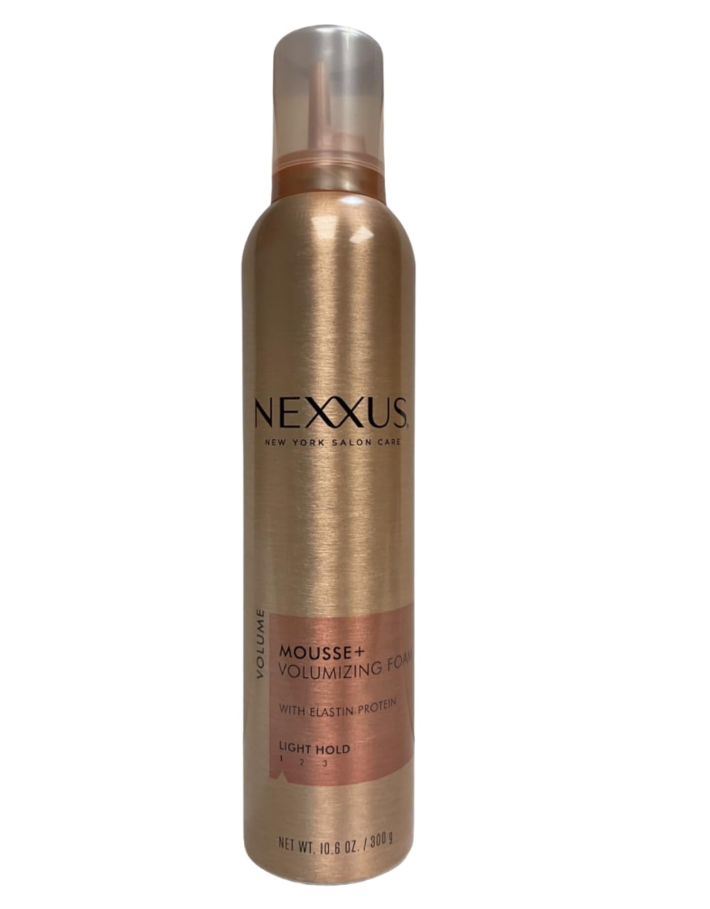 Texture crème mousse Nexxus Mousse Plus illustrant sa légèreté et son application facile