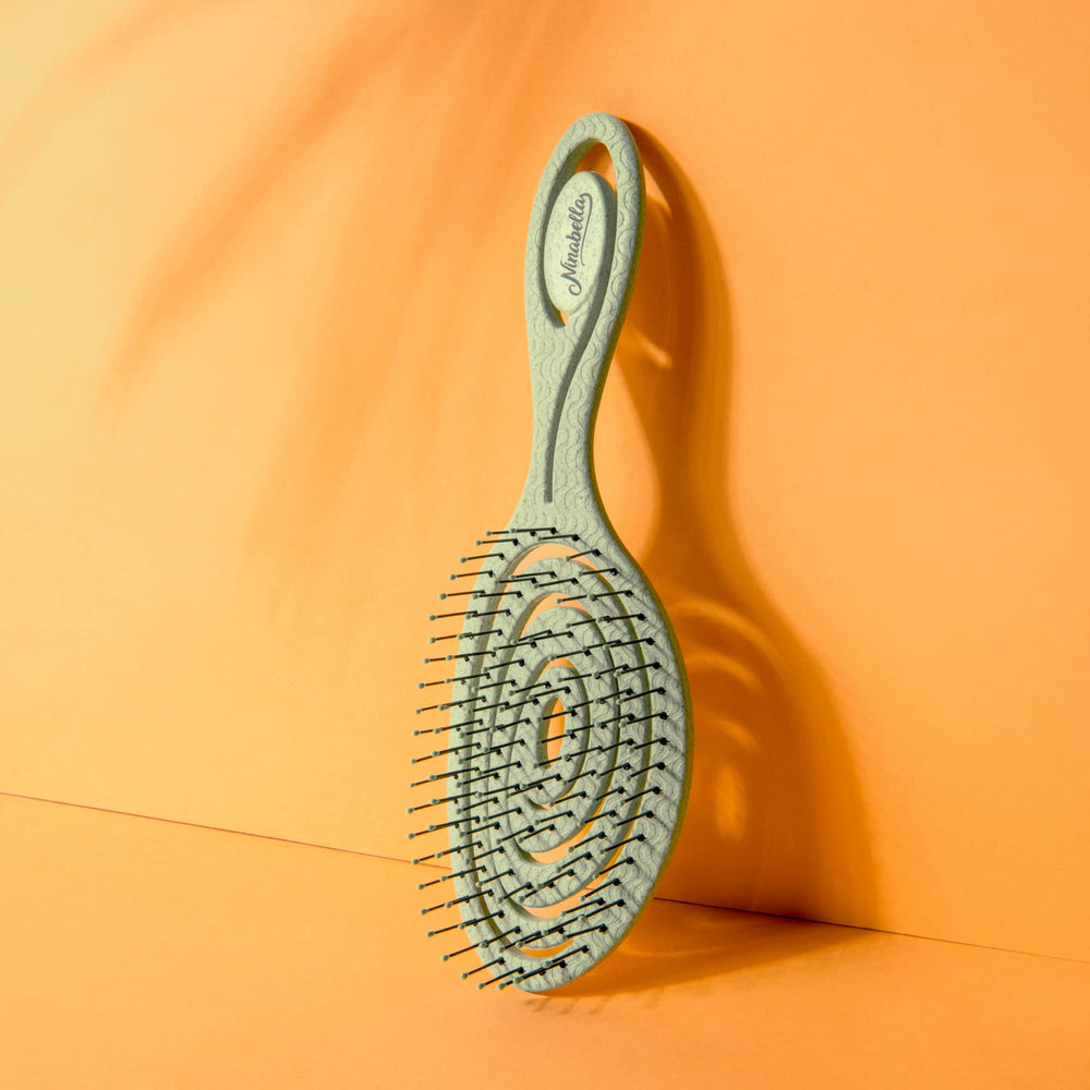 Ninabella brosse légère, poignée ergonomique – confort lors du coiffage