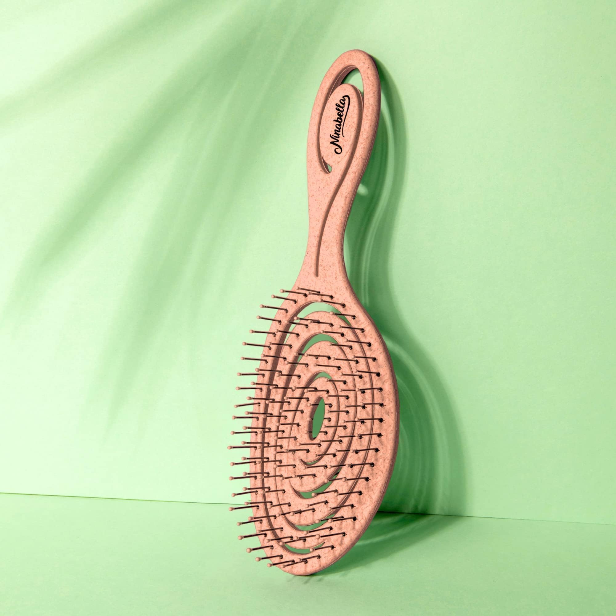 Ninabella démonstration sur cheveux bouclés et frisés