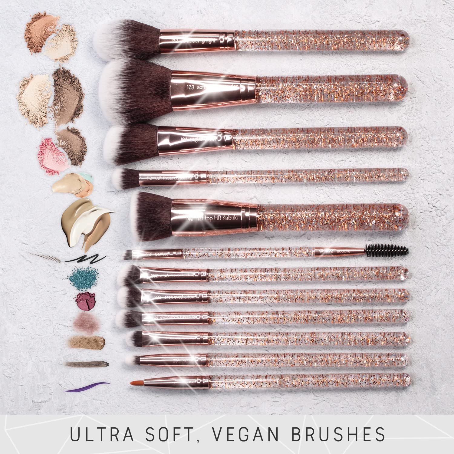 Les pinceaux Niré Beauté offrent une douceur professionnelle pour un maquillage fluide.