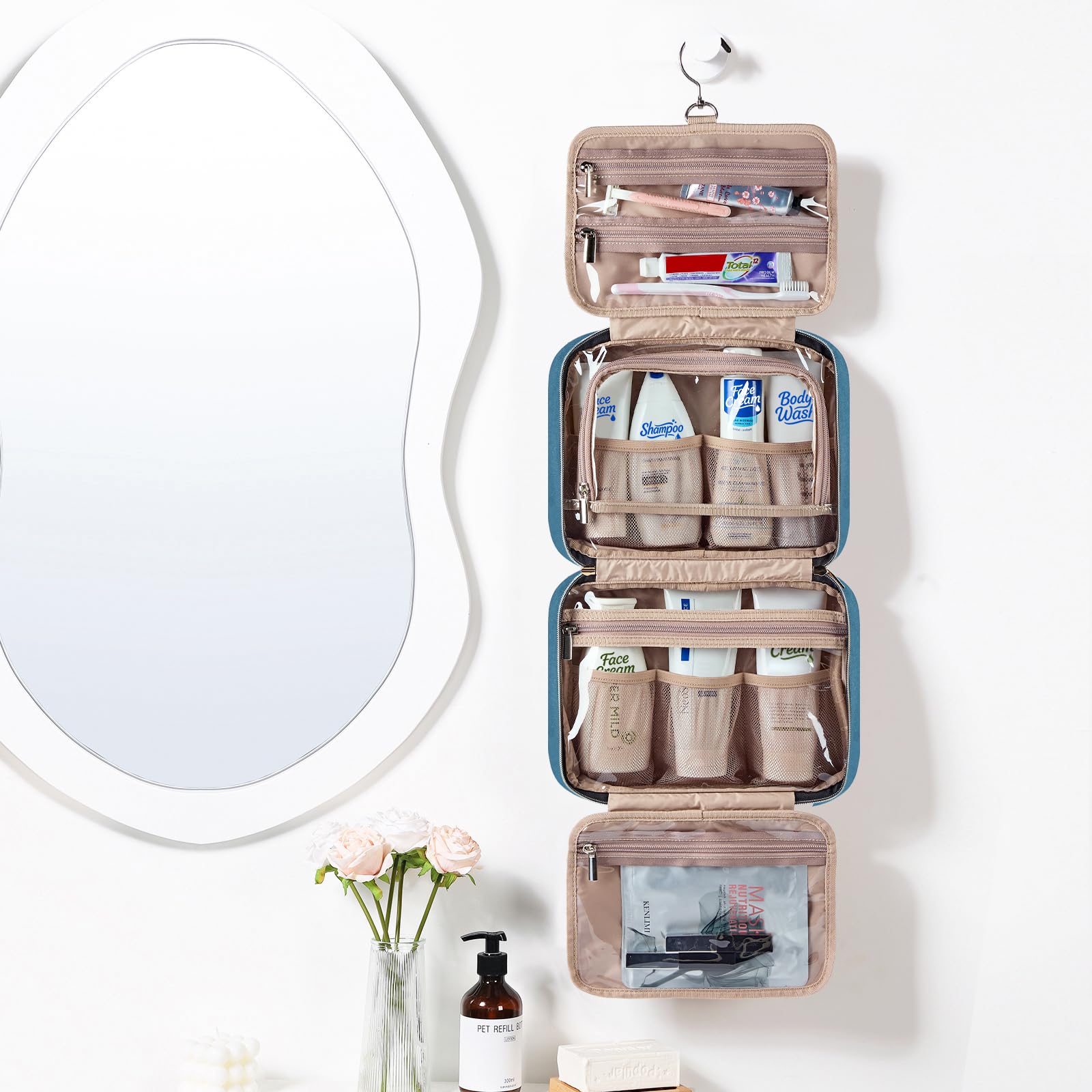 Organisateur intérieur NISHEL avec 4 compartiments pour tout ranger.