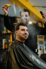 La poudre Nishman P1 sans résidu offre un look léger et réworkable.