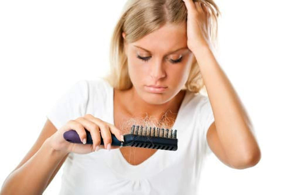 Nisim NewHair BioFactors - controle-chute: potentiel soutien à la gestion de la perte.