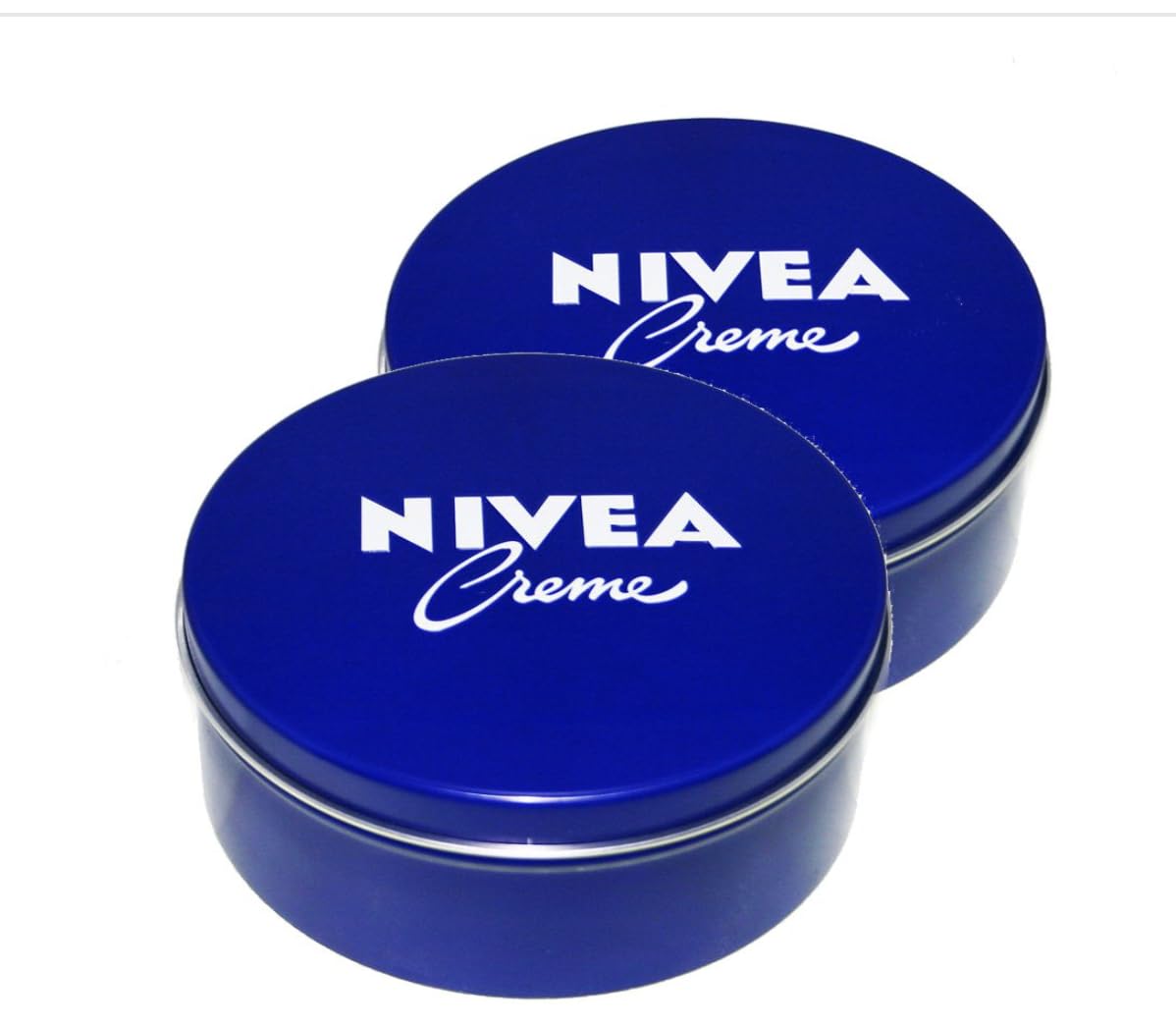 Crème NIVEA dans une boîte métallique de 250 ml, pratique à ranger à la maison.