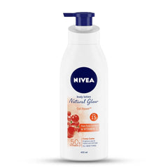 NIVEA Lotion Corps Natural Glow – bouteille prête à hydrater et illuminer la peau.