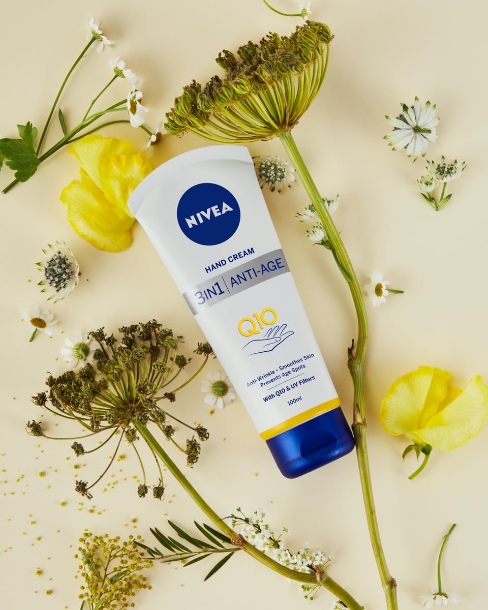 Absorption rapide de la Crème Mains NIVEA Q10, fini non gras.